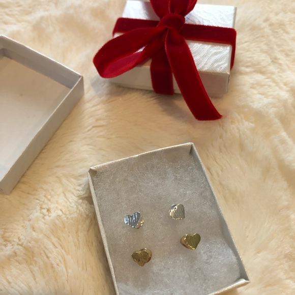 Gold or Silver Dainty Heart Earrings Gift for Her - Picture 4 of 8
